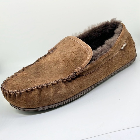 L.L. Bean Brown Suede Lamb Fur Lined Loafers Slipper Shoes size 12 Wide - Picture 1 of 6